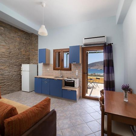 Spertos Apartments Ormos  外观 照片